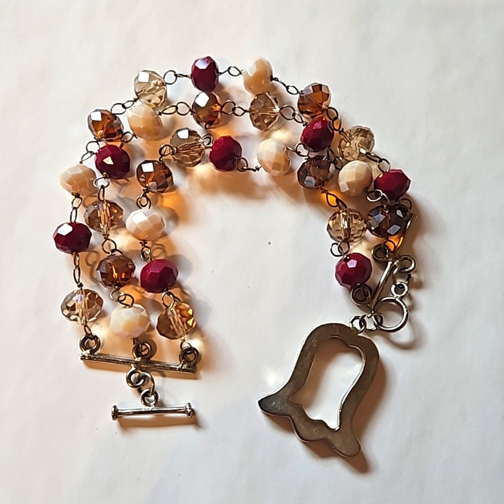 Beautiful beaded silver & crystal bracelet
